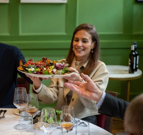 Amelia Singer with heavy platter