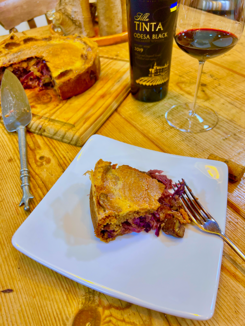 Red cabbage pie and Odesa Black