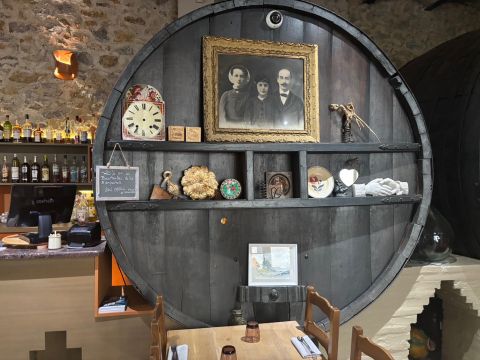 Auberge de Vigneron barrel
