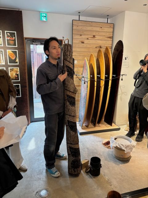 Tsutsumi explains their Kyoto lacquer business