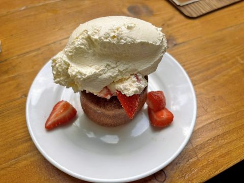 Hooligan strawberries and cream at Rake