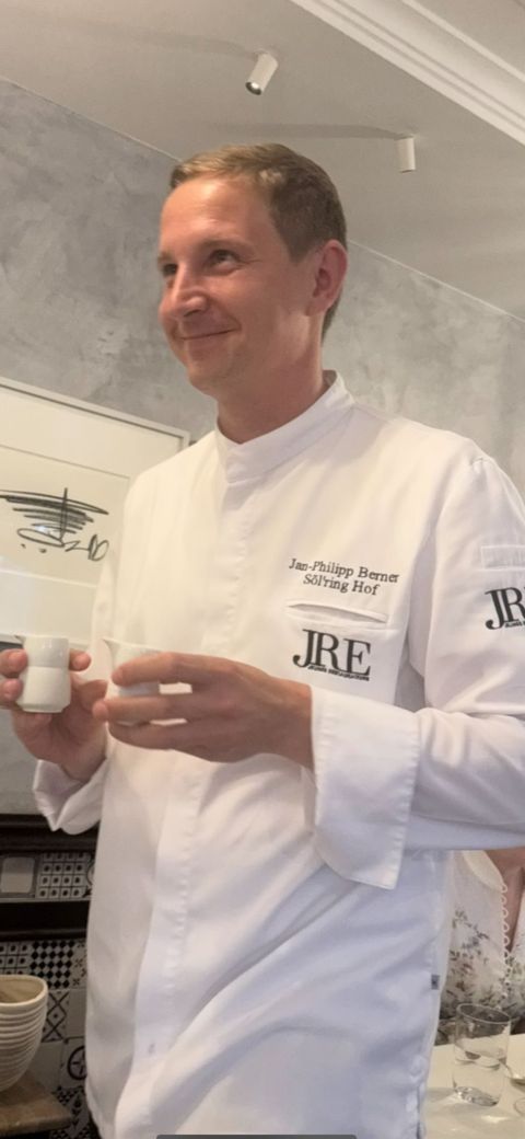 Jan Philipp Berner in the restaurant