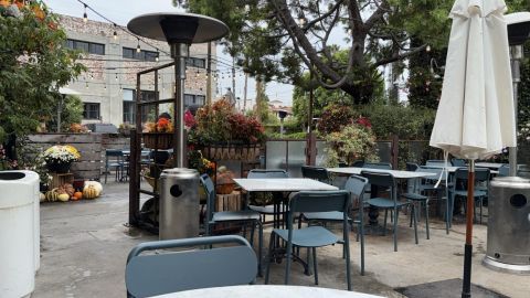 Helena Avenue Bakery outdoors