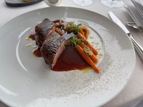 Tour d'Argent duck with carrots