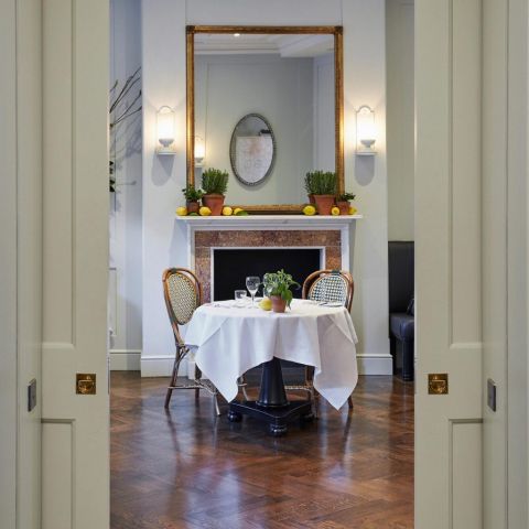 Clarke's restaurant, fireplace