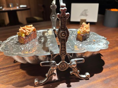 Enclos bread pudding