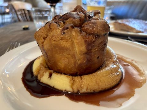 beef cheek pie at The Bull