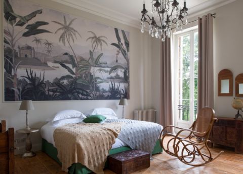 Retour des Indes bedroom at Ch Le Thil