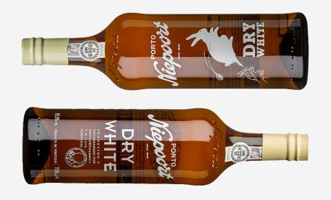 Niepoort Dry White bottles