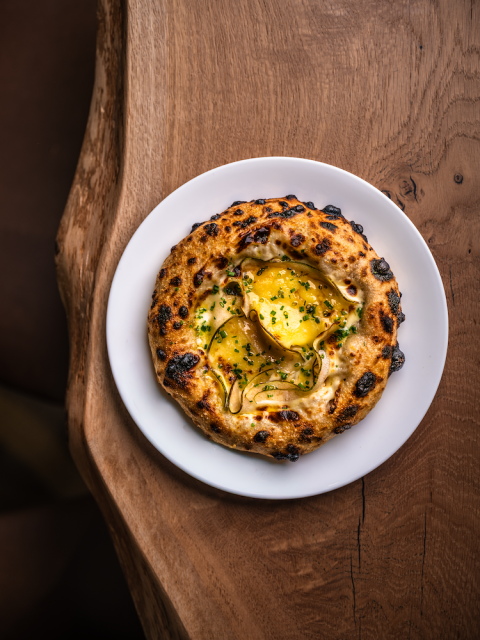Tunworth flatbread at Roe