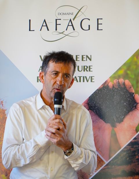 jean-marc-lafage-speaking-at-domaine-lafage-regenerative-viticulture-day_280126-.jpg