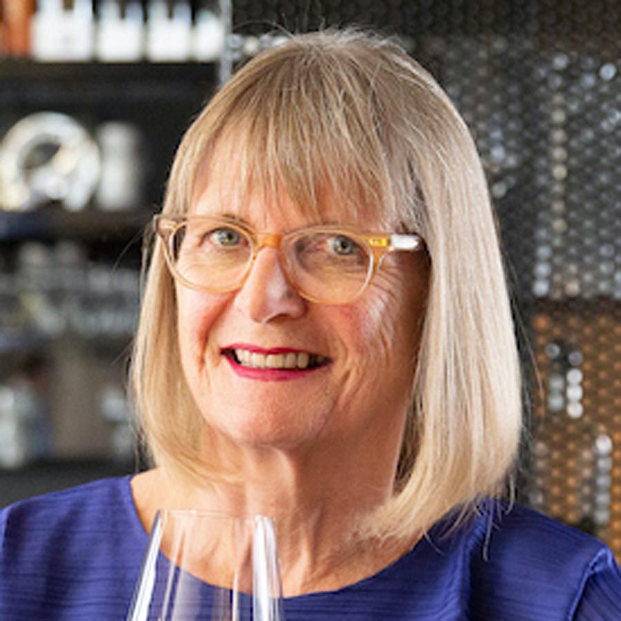 Jancis Robinson headshot