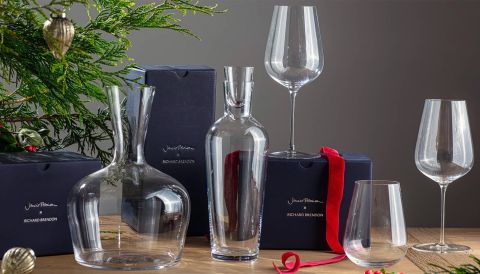 Jancis glasses with gift boxes for holidays